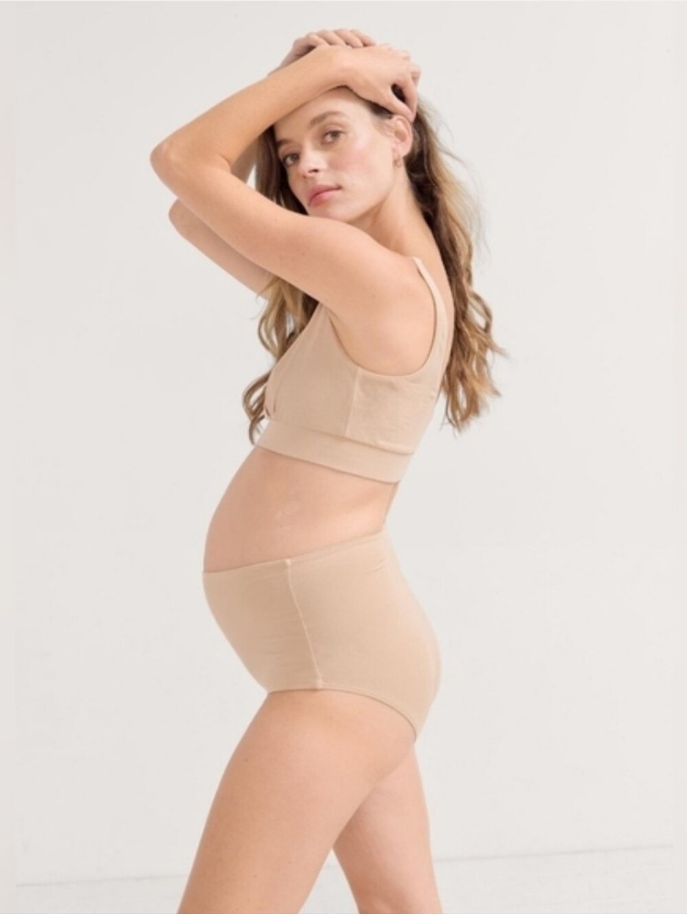 Hatch postpartum maternity lounge the Dream Feed nursing bra in sand, small - Picture 3 of 5